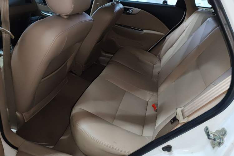 Used Buick Excelle 2013 1.5L Automatic Classic Model Left Rear Seat