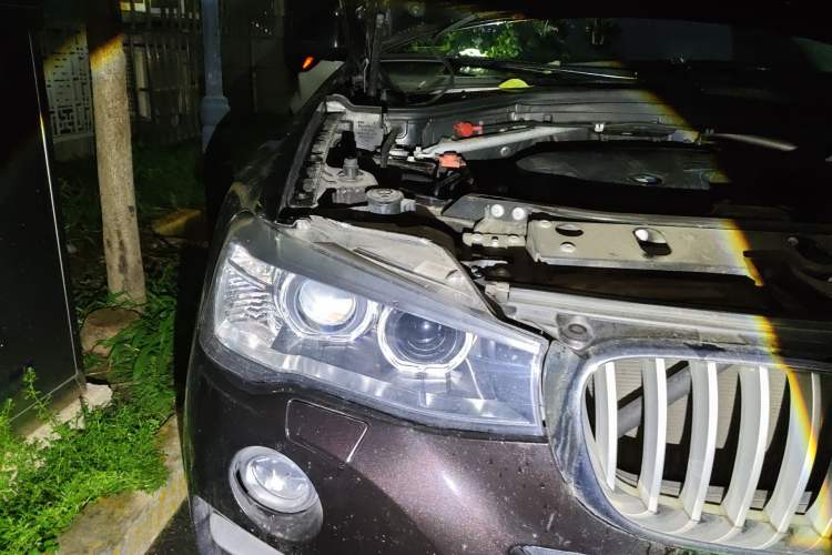 Used BMW X4 2014 xDrive20i X Design Package Right Front Headlight