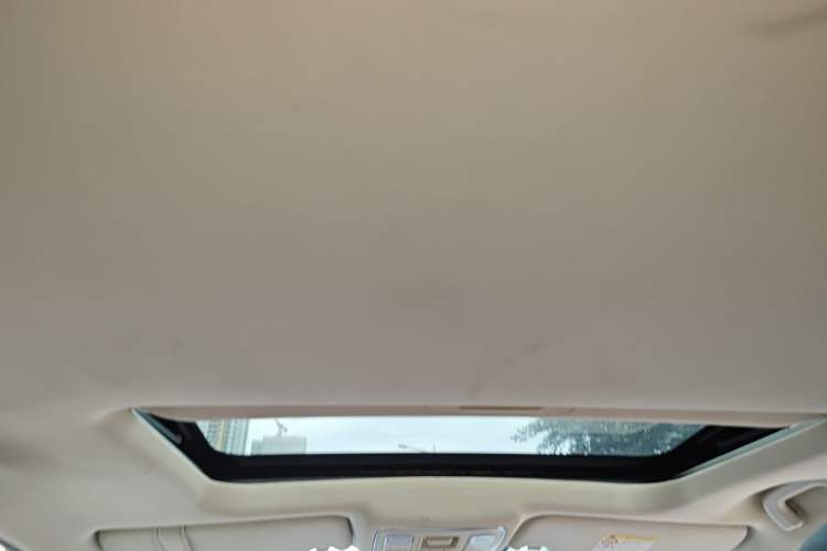 Used Geely Auto Vision X6 2018 1.4T CVT 4G Connected Luxury Version