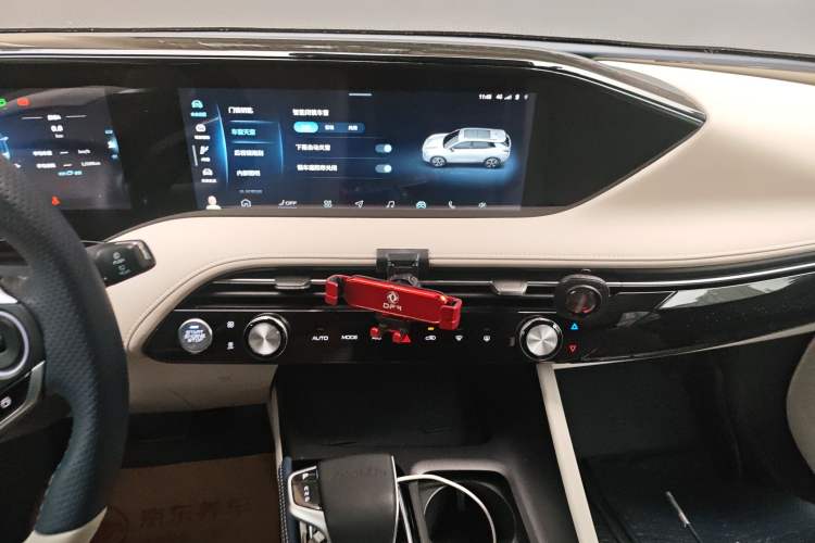 Used Dongfeng Aeolus Huge 2022 Mach Dual-Motor 1.5T MHD Dare-to-Dream Edition