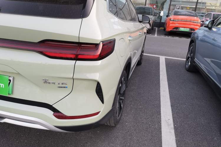 Used BYD Song PLUS New Energy 2025 DM-i 112KM Prestige Model