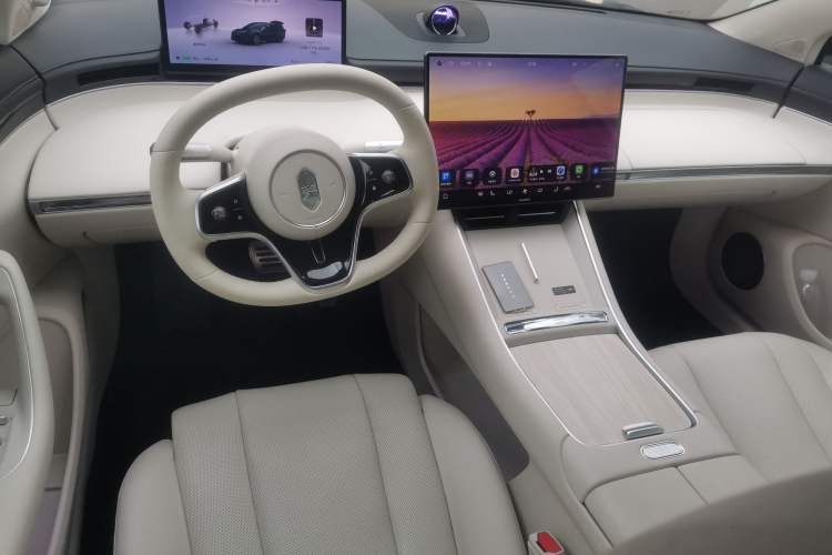 Used Hima Luxeed S7 2026 Model Max+ Center Console