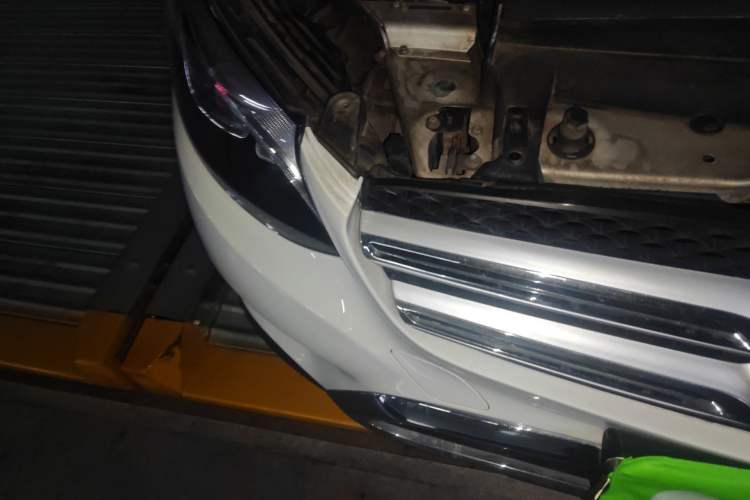 Used Mercedes-Benz GLC 2016 GLC 200 4MATIC Right Front Headlight