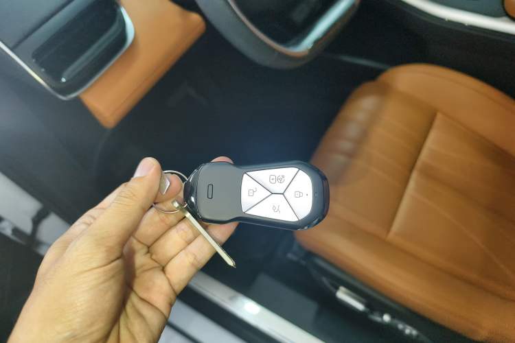 Used XPeng G9 2024 570 Max Vehicle Key