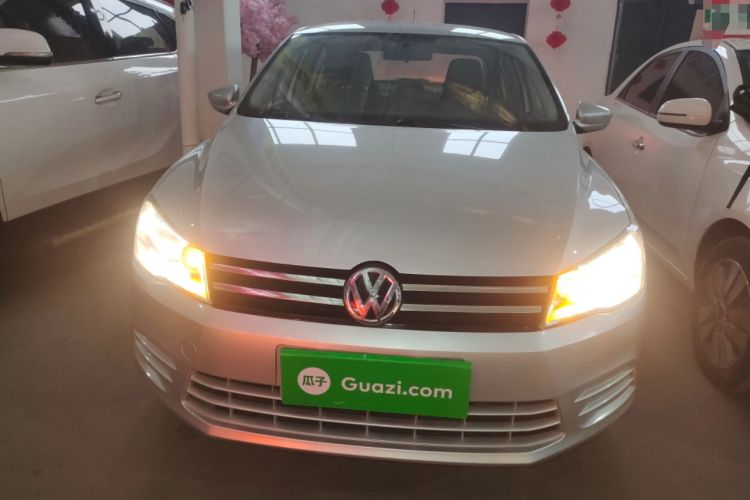 Used Volkswagen Jetta 2015 1.4L Manual Fashion Model