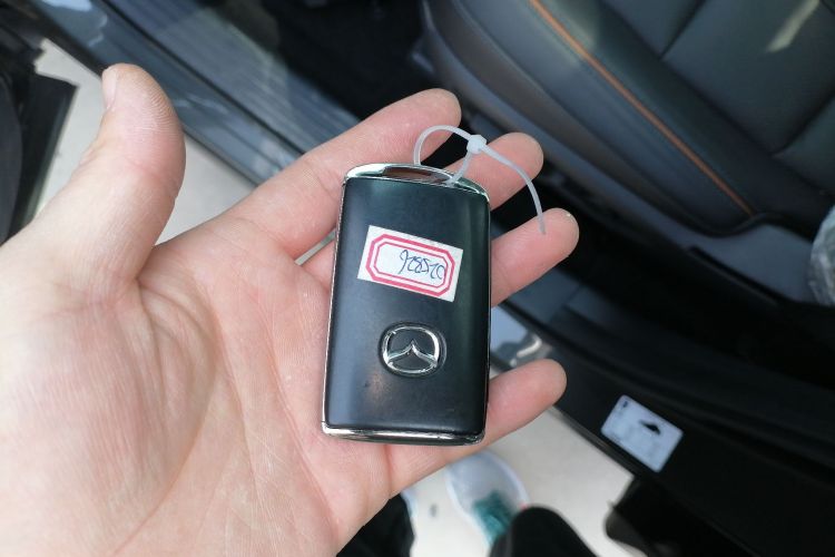 Used Mazda CX-5 2022 2.0L Automatic Two-Wheel Drive Smart Edition Vehicle Key