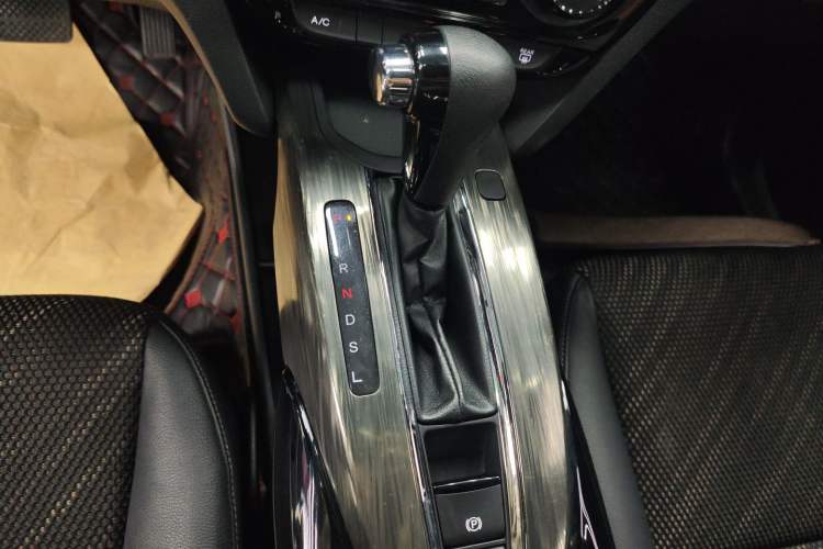 Used Honda XR-V 2017 1.5L LXi CVT Classic Edition
