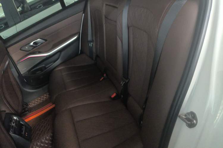 Used BMW 3 Series 2023 325Li M Sport Night Edition Package
