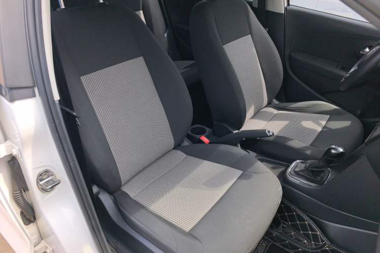 Used Volkswagen Polo 2016 1.4L Automatic Trendy Model Right Front Seat