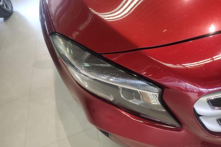 Used Mercedes-Benz GLA 2017 GLA 200 Sport Edition Right Front Headlight