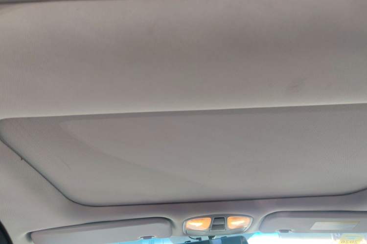 Used Hyundai Sonata 2011 2.0L Automatic Leading Edition Headliner