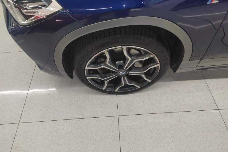 Used BMW X2 2019 sDrive25i Luxury Model with M Off-Road Package China VI Emission Standard
