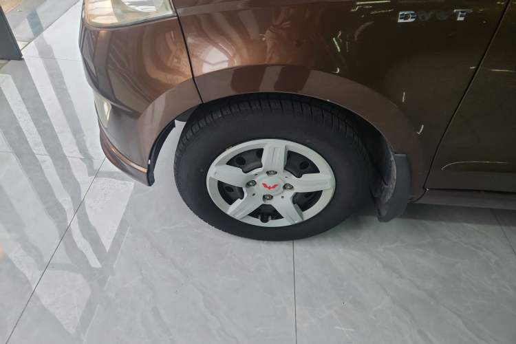 Used Wuling Hongguang 2015 1.5L S Base Model China IV
