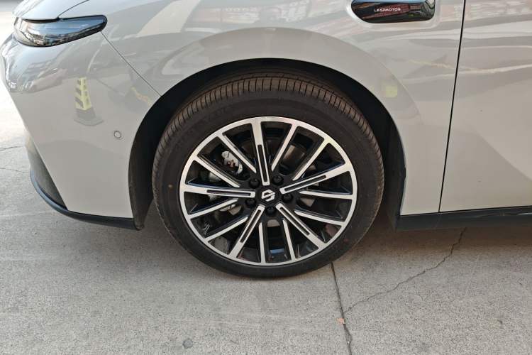 Used Leapmotor B01 2025 650 Enjoyment Edition
