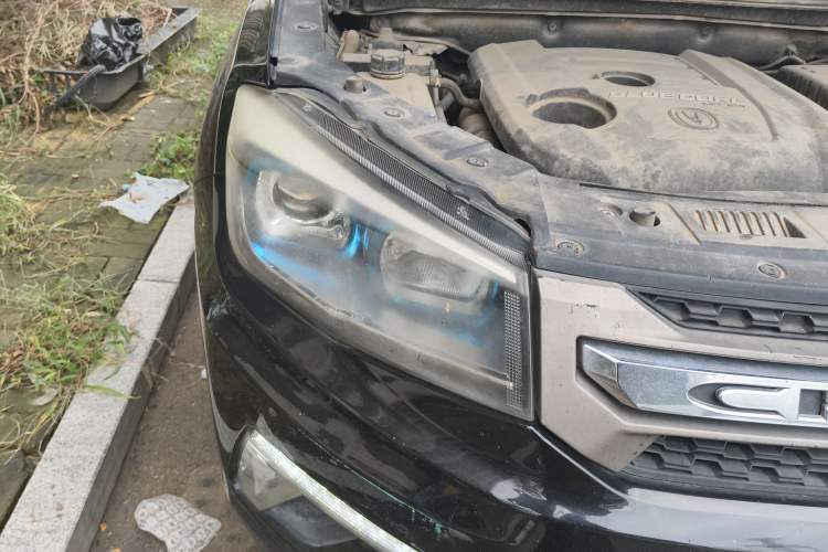 Used CHANGAN CS75 2016 1.5T Manual FENGSHANG Model
