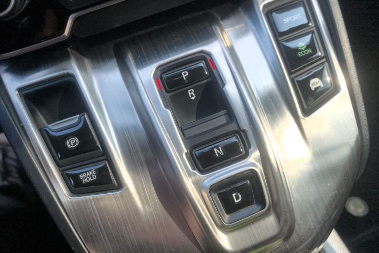 Used Honda CR-V 2017 Hybrid 2.0L Pure Speed Edition