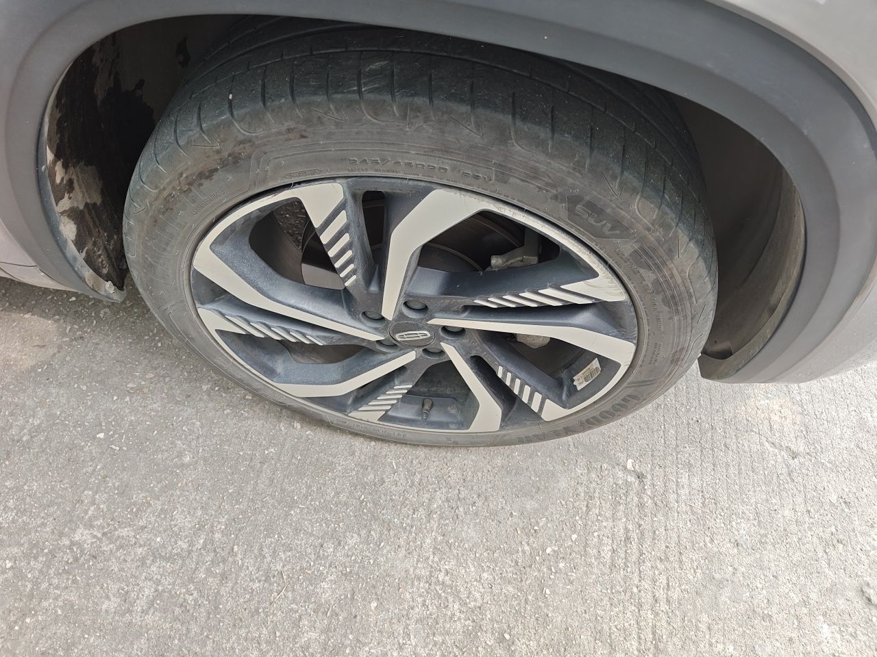 Geely Auto Monjaro L 2023 2.0TD High-Power Automatic Two-Wheel Drive Flagship Version — снимка 8