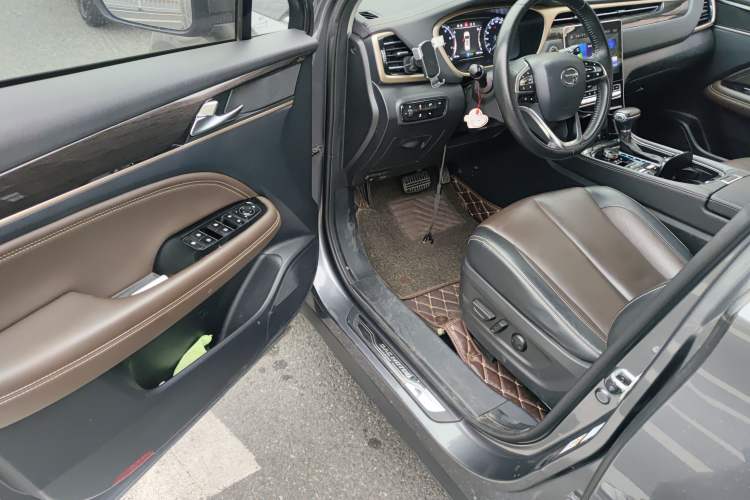 Used GAC Trumpchi GS5 2019 270T Automatic Luxury Edition Driver Seat