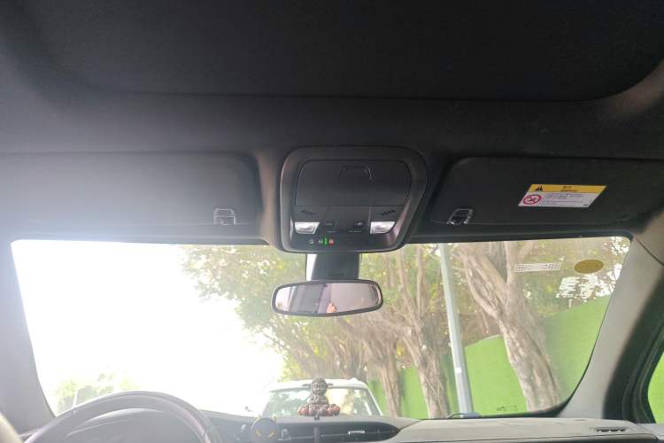 Used Cadillac XT5 2021 28T Luxury Model
