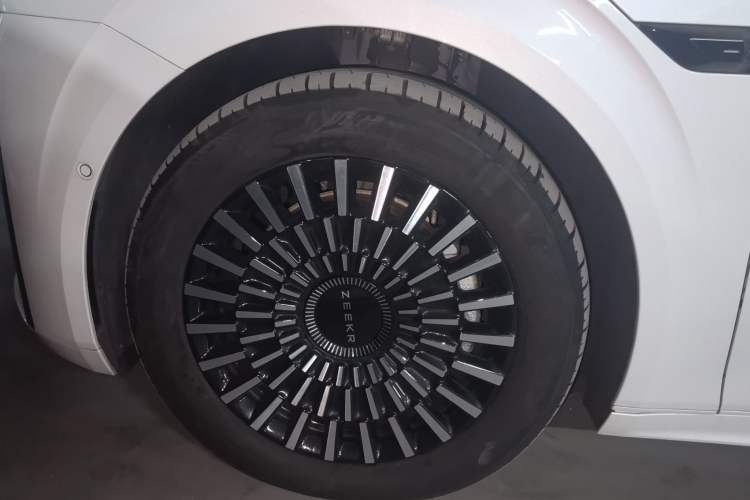 Used Zeekr 009 2022 Revised WE Version
