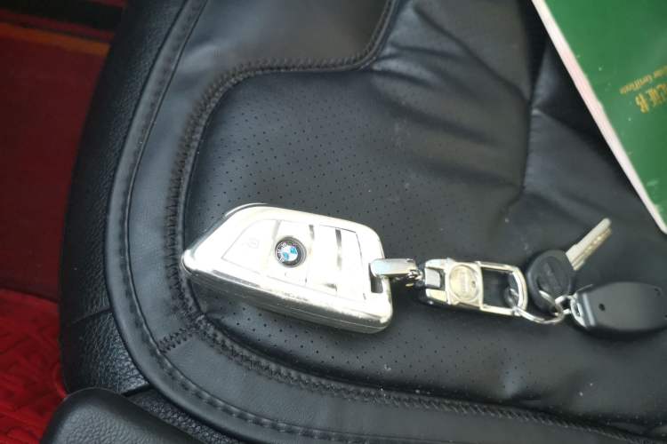 Used BMW 4 Series 2014 428i Convertible Luxury Design Package Vehicle Key