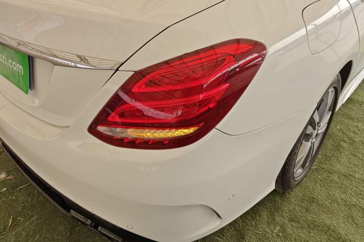 Used Mercedes-Benz C-Class 2017 Facelift C 200 L Sport Edition
