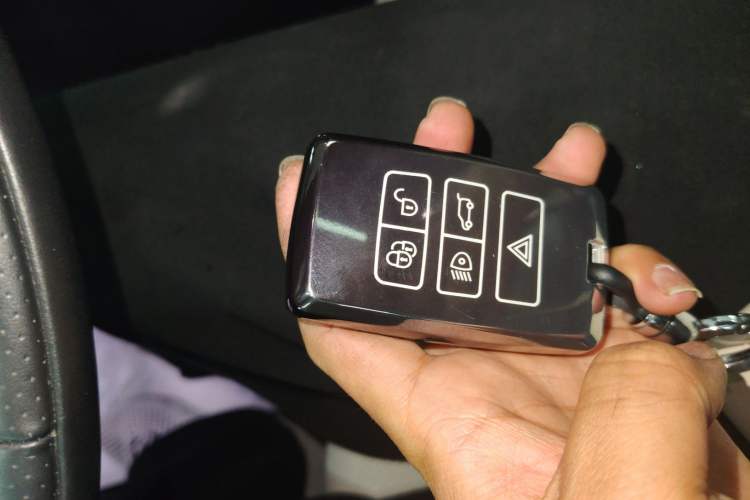 Used Land Rover Range Velar 2021 P250 Sparkling Black Limited Edition