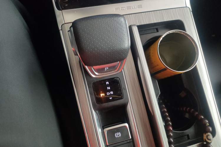 Used Roewe RX5 2023 PLUS 330TGI Automatic Trendsetting Smart Edition