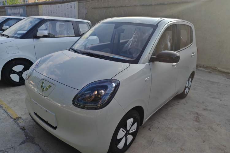 Used Wuling Hongguang MINIEV 2025 Four-Door Version Advanced Edition