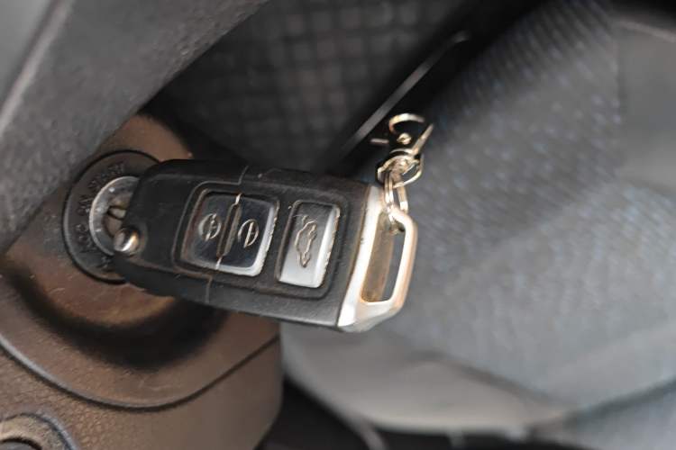 Used Bestune B30 2016 1.6L Automatic 10th Anniversary Edition