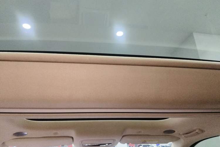 Used Hima AITO M9 2025 Extended-Range Ultra Version 52 kWh 6-Seater
