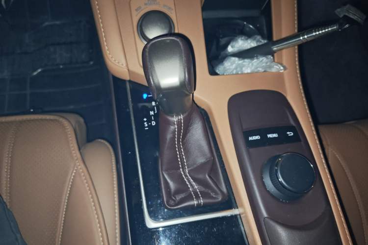 Used Lexus ES 2017 200 30th Anniversary Edition