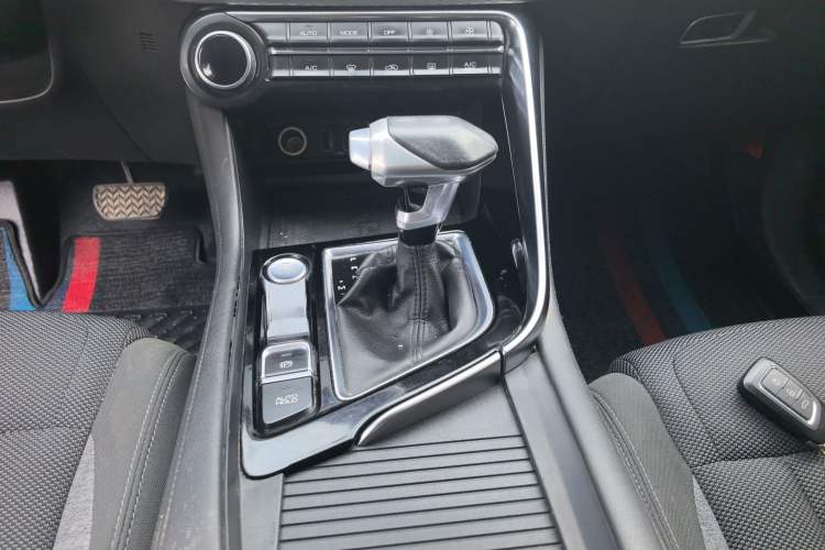 Used Dongfeng Aeolus AX7 2019 1.6T Automatic AI Pioneer Model China V Standard