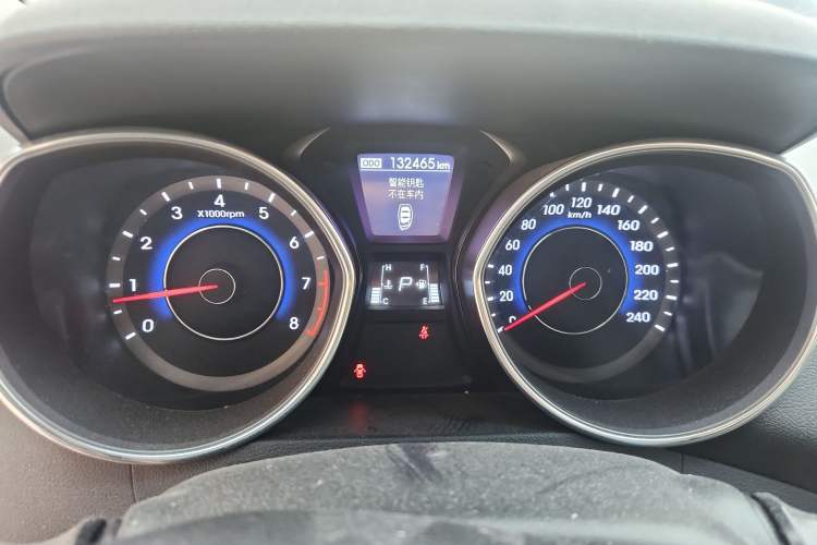 Used Hyundai Elantra (5th Generation / Langdong) 2015 1.6L Automatic Luxury Model
