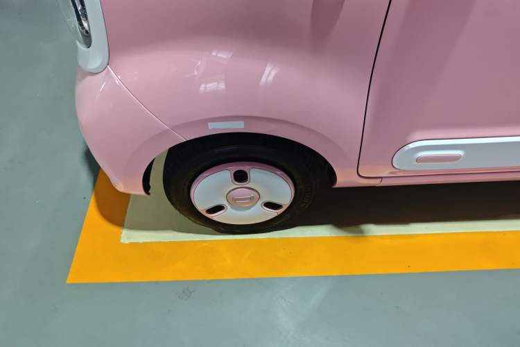 Used Bestune Pony 2025 222km Range Linglong Horse