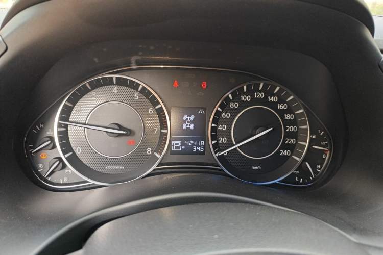 Used Nissan Patrol  Instrument Cluster