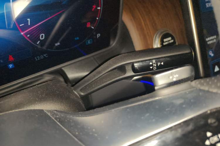 Used Mercedes-Benz GLC 2025 Refreshed GLC 300 L 4MATIC Dynamic Version 5 Seats