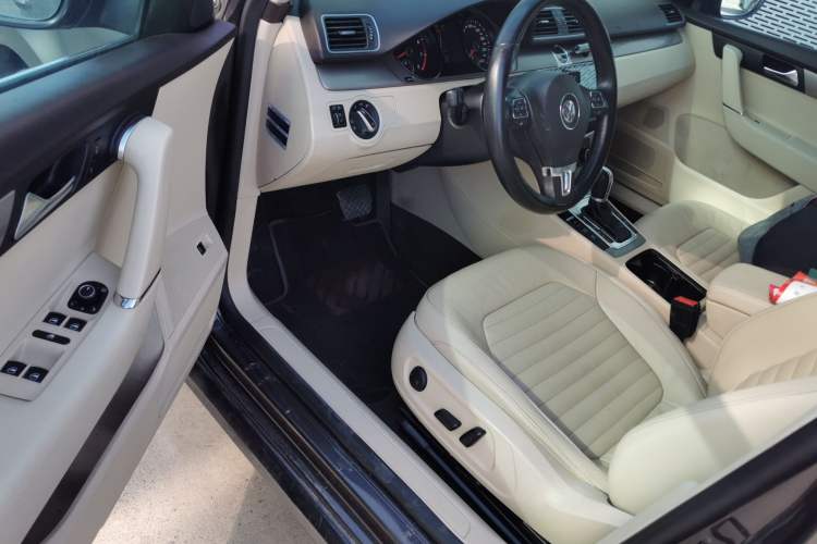 Used Volkswagen Magotan 2013 1.8TSI Premier Model