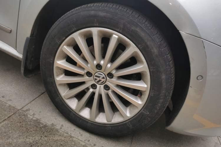 Used Volkswagen Passat 2014 3.0L V6 DSG Flagship Edition