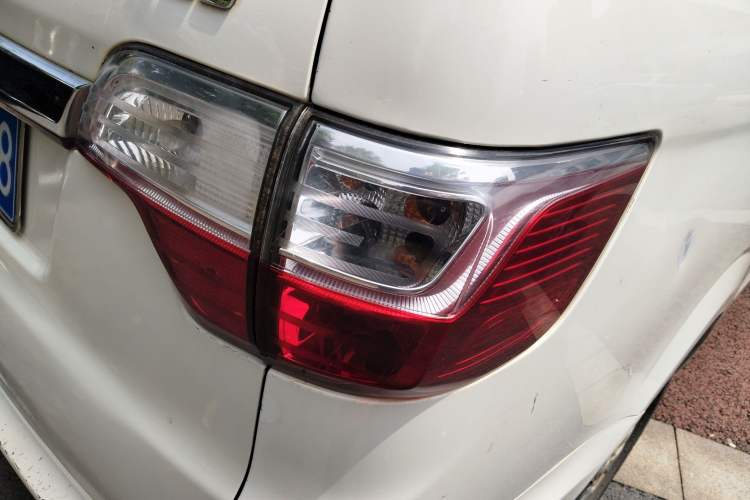 Used BAIC Weiwang M30 2015 1.5L Comfort version DAM15