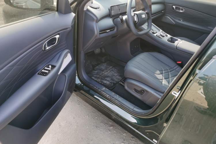 Used Geely Galaxy Xingjian 7 EM-i 2026 Model 135km Smart Navigation Version Driver Seat