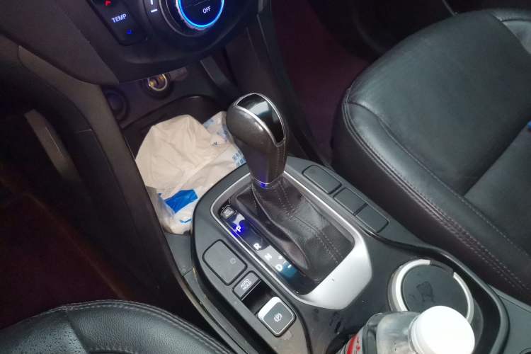 Used Hyundai Santa Fe 2013 2.4L Automatic Two-Wheel Drive Smart Version
