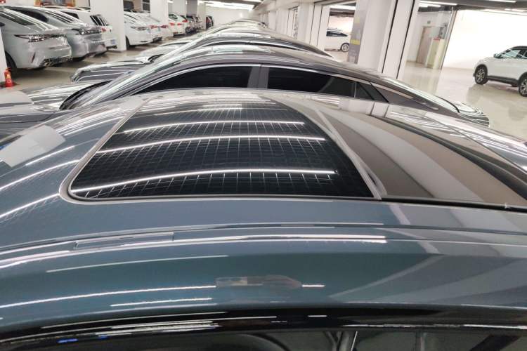 Used BMW 2 Series (Import) 2023 Facelifted 225i Four-Door Coupe M Sport Night Edition Package