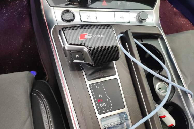 Used Audi A6L 2023 Revised Edition 45 TFSI quattro Prestige Dynamic Version Gear Lever