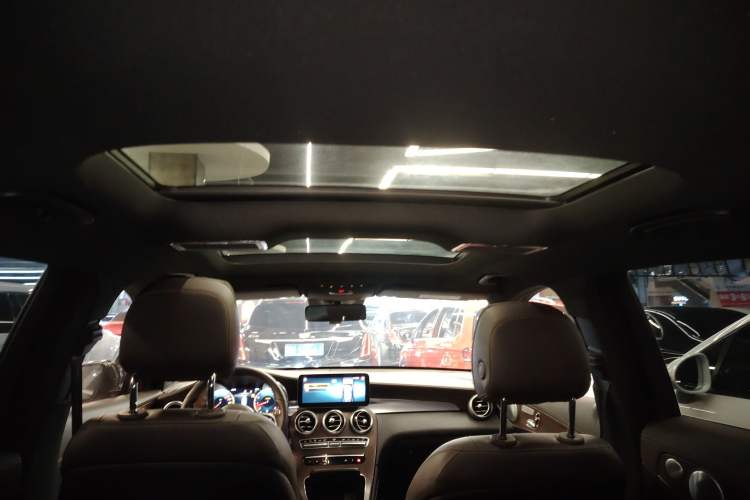 Used Mercedes-Benz GLC 2021 GLC 300 L 4MATIC Dynamic Model
