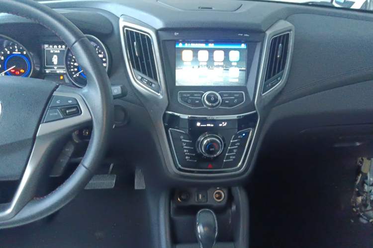 Used Changan CS35 2017 1.6L Automatic Luxury Model