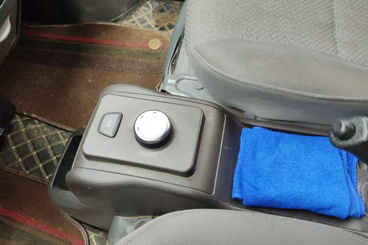 Used Wuling Rongguang EV 2023 Base Model Passenger Bus with Huating Battery