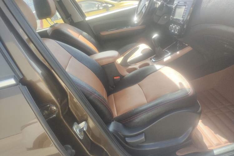 Used FORTHING Joyear X5 2015 1.6L Manual Luxury Model
