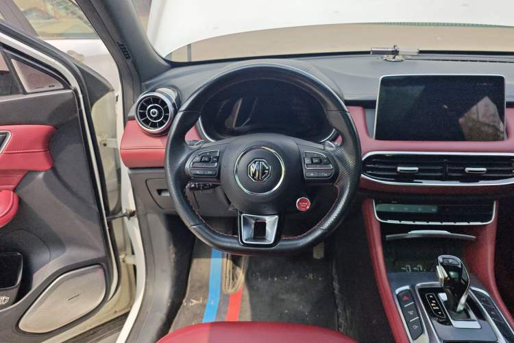 Used MG HS 2019 30T Automatic 2WD Trophy Supreme Edition China VI Standard Steering Wheel