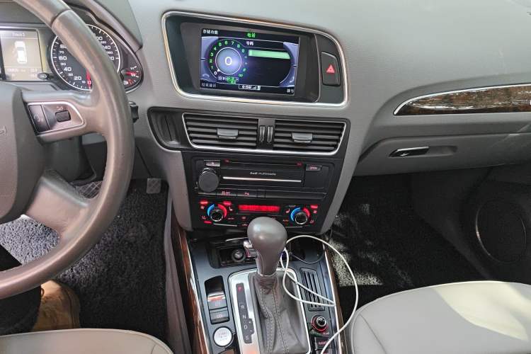 Used Audi Q5 2012 2.0TFSI Comfort Version
